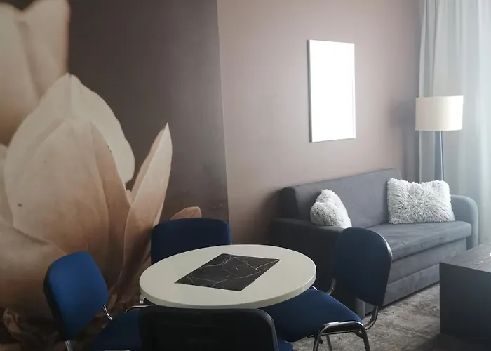 Apartament Prywatny 2-Pokojowy Z Aneksem Kuchennym W Hotelu Diva *